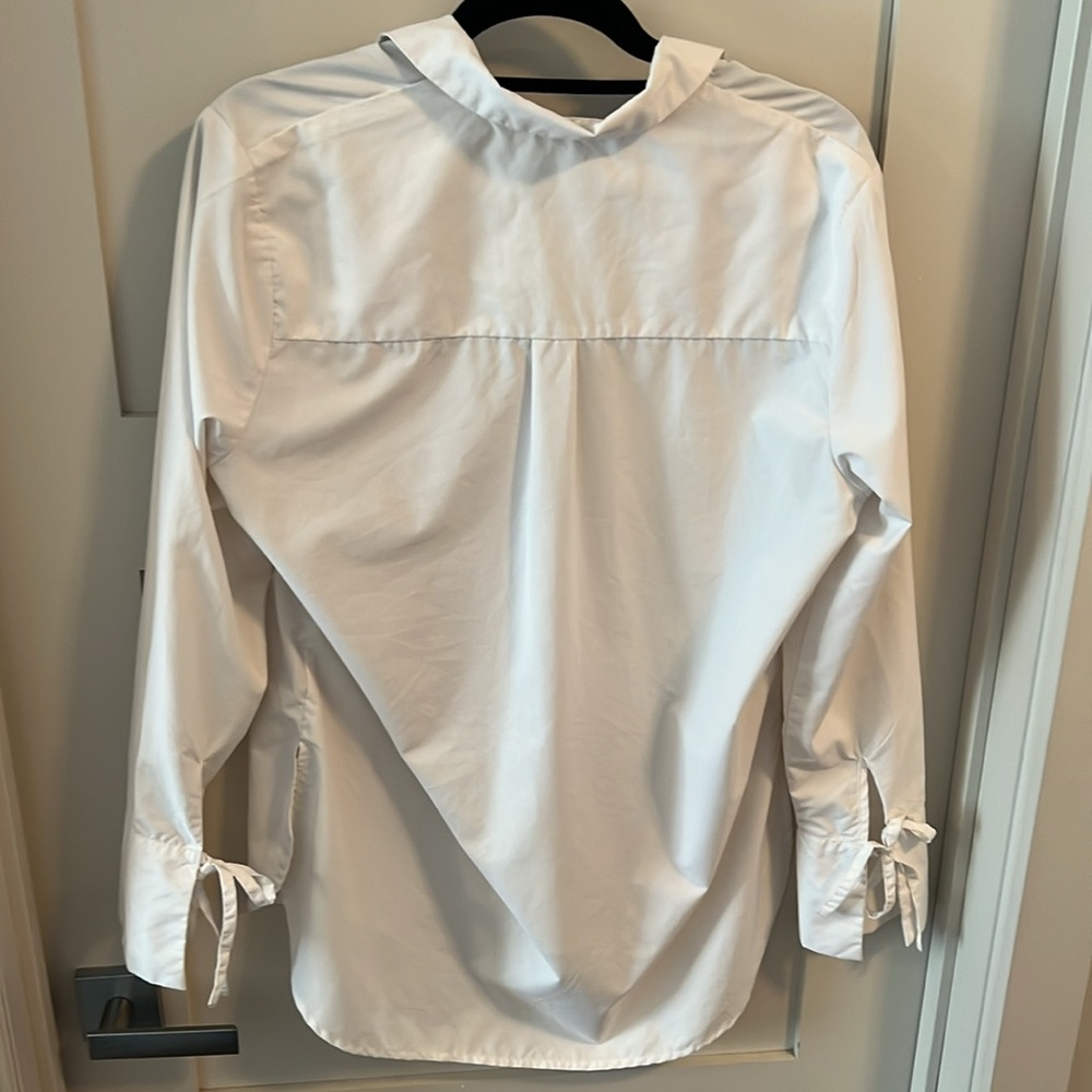 Whithe blouse - Picture 4 of 4